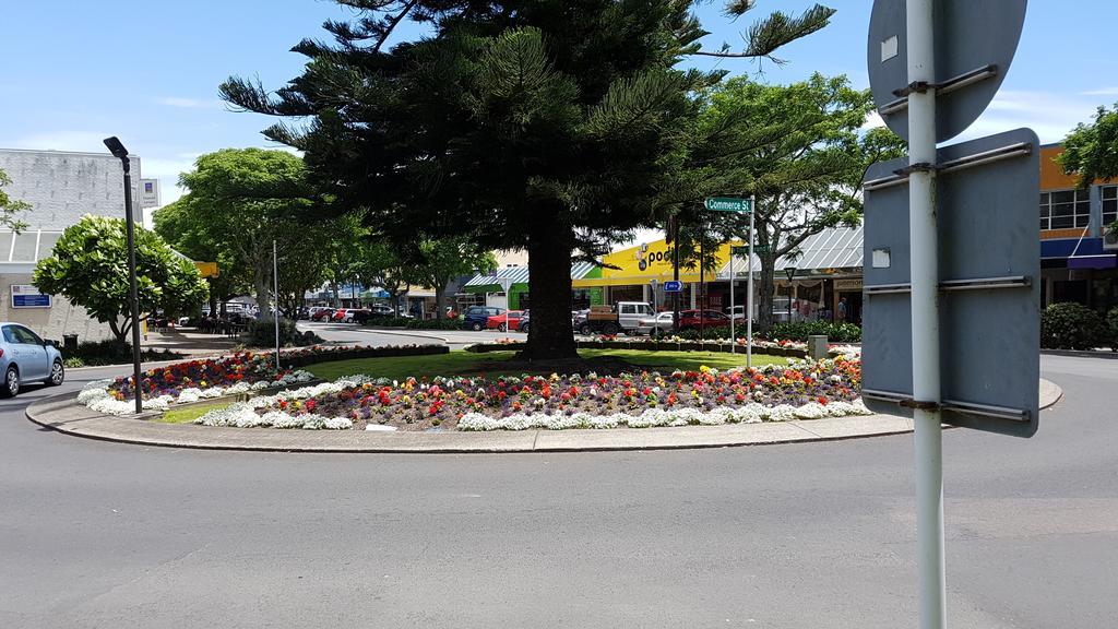 Whakatane Hotel Экстерьер фото