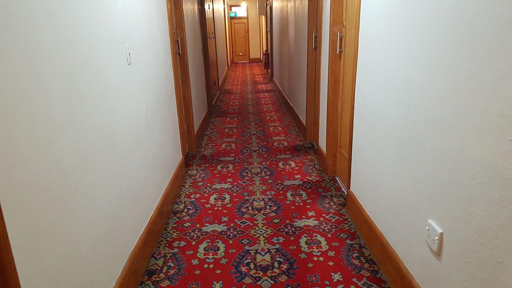 Whakatane Hotel Экстерьер фото