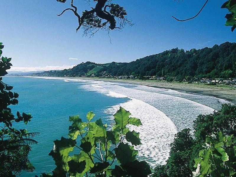 Whakatane Hotel Экстерьер фото